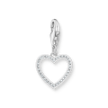 charm corazón con piedras blanca
