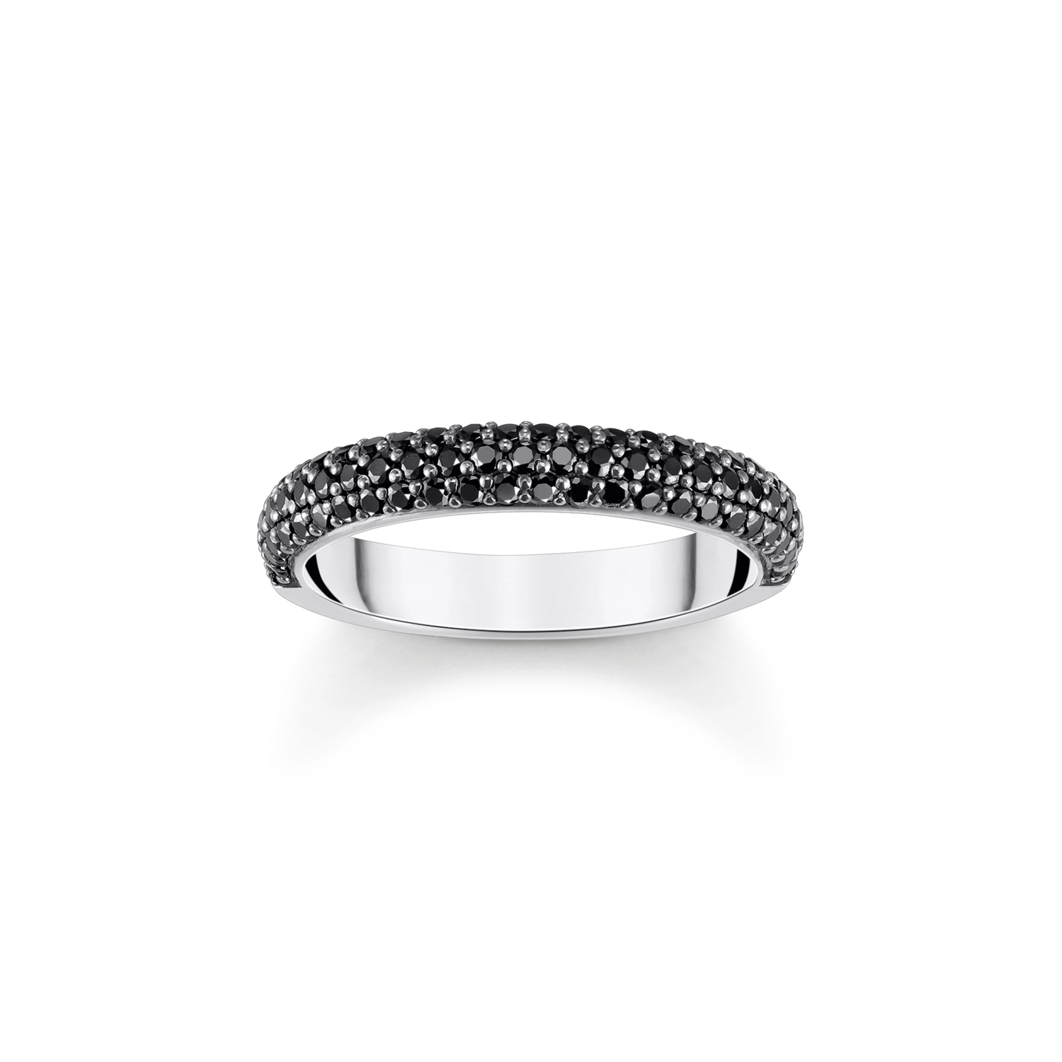 Anillo con circonita negra y grabado